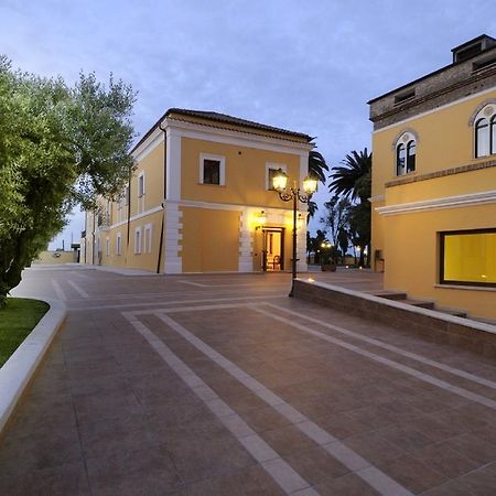 Hotel Villa Fiorita Giulianova Exterior photo
