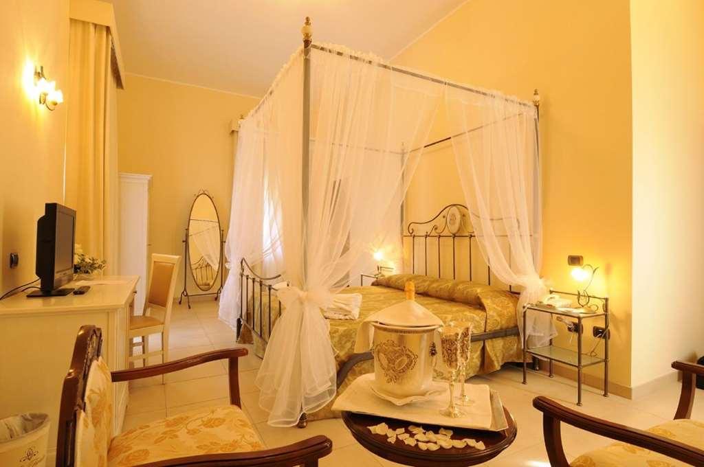 Hotel Villa Fiorita Giulianova Room photo